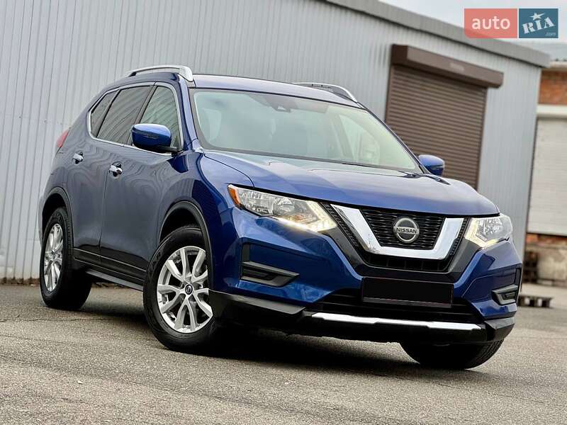 Внедорожник / Кроссовер Nissan Rogue 2019 в Киеве