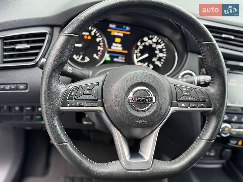 Внедорожник / Кроссовер Nissan Rogue 2019 в Киеве