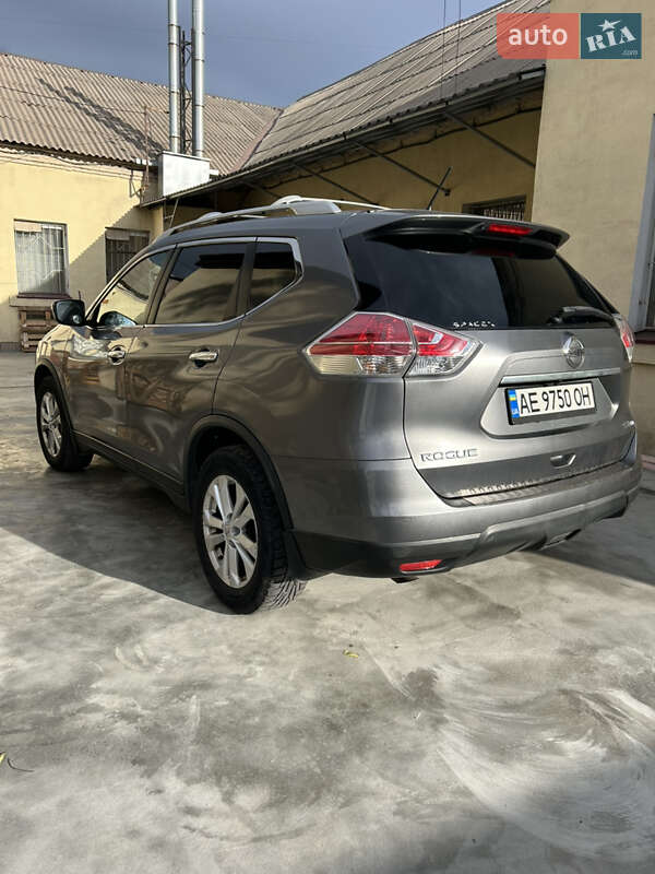 Внедорожник / Кроссовер Nissan Rogue 2014 в Днепре
