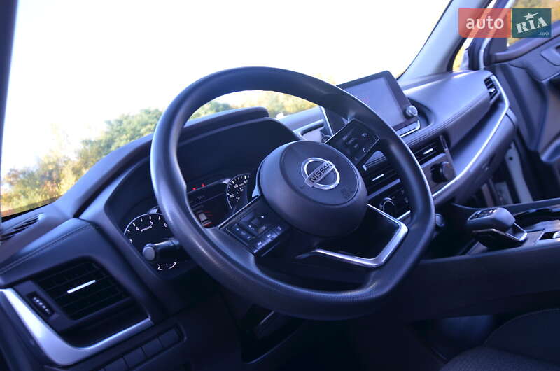 Внедорожник / Кроссовер Nissan Rogue 2021 в Дрогобыче