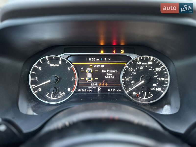 Позашляховик / Кросовер Nissan Rogue 2021 в Львові