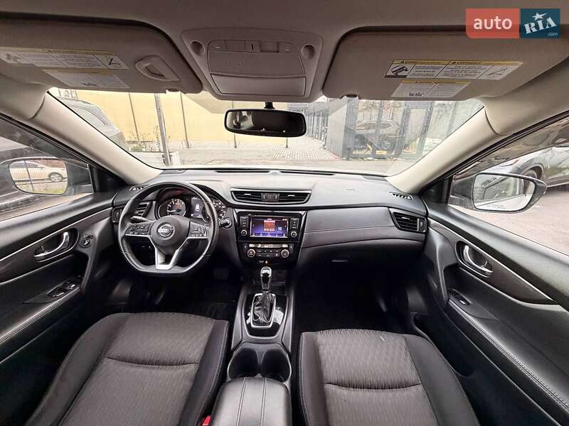 Позашляховик / Кросовер Nissan Rogue 2018 в Вінниці