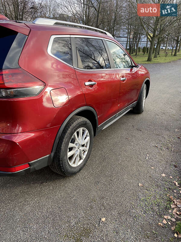 Внедорожник / Кроссовер Nissan Rogue 2018 в Хмельницком