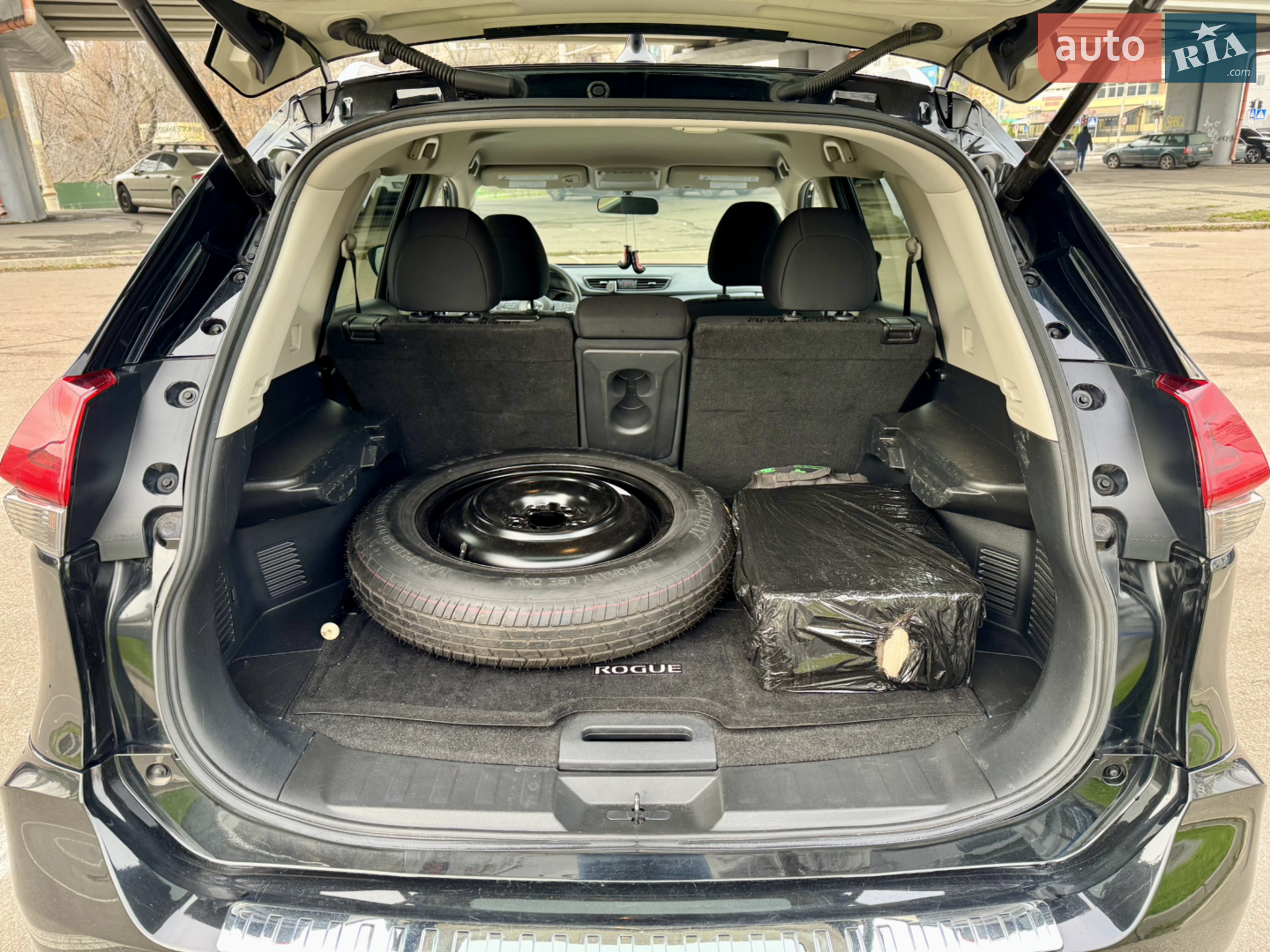 2018 Nissan Rogue - мініатюра 15