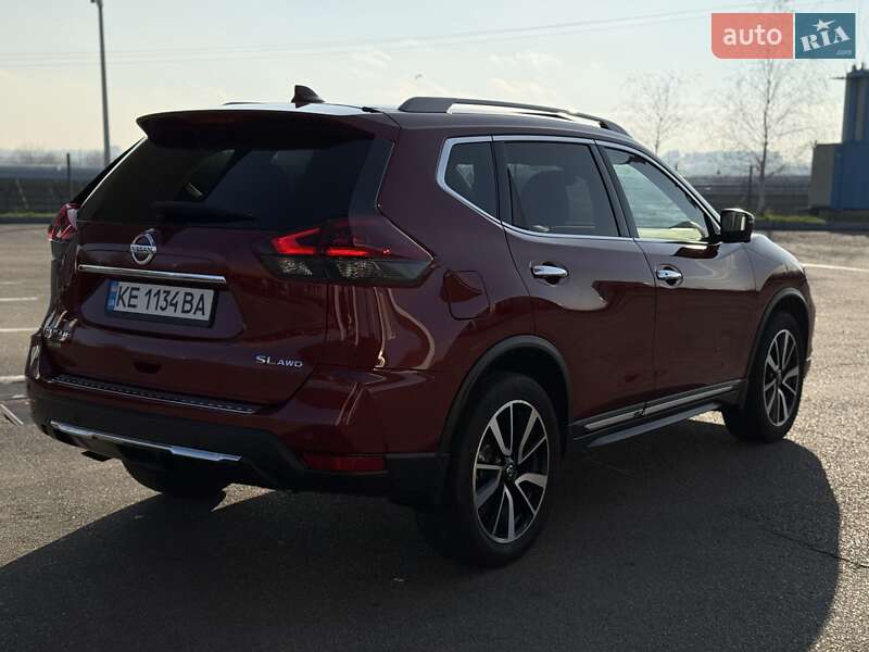 Внедорожник / Кроссовер Nissan Rogue 2018 в Днепре