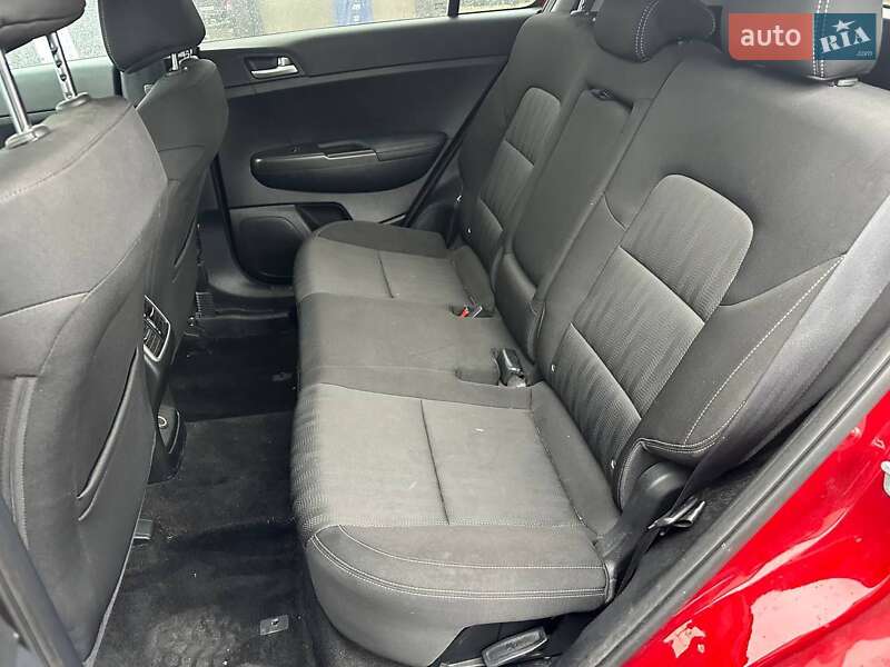 Внедорожник / Кроссовер Nissan Rogue 2017 в Луцке