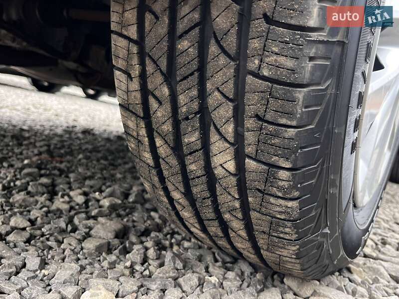 Внедорожник / Кроссовер Nissan Rogue 2017 в Луцке