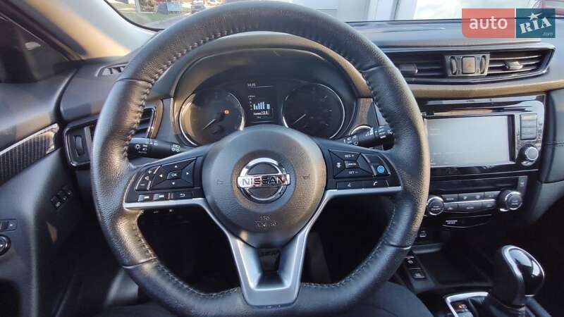 Внедорожник / Кроссовер Nissan Rogue 2020 в Полтаве