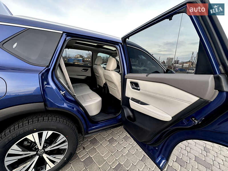 Позашляховик / Кросовер Nissan Rogue 2021 в Білій Церкві