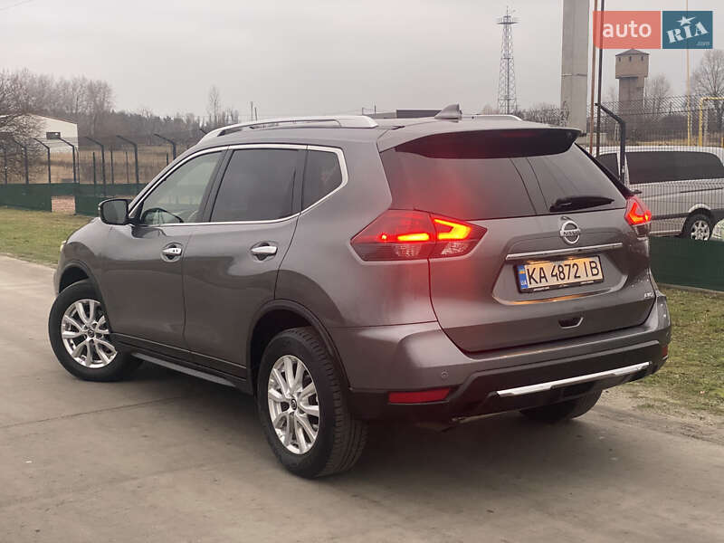 Внедорожник / Кроссовер Nissan Rogue 2020 в Киеве