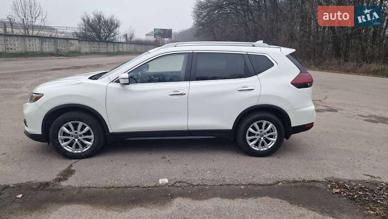 Внедорожник / Кроссовер Nissan Rogue 2019 в Знаменке