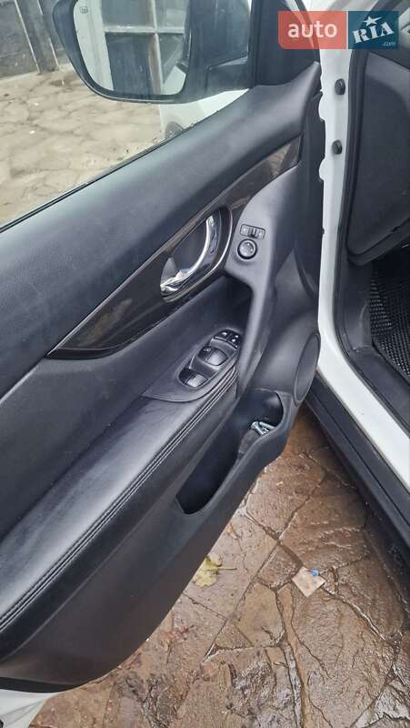 Внедорожник / Кроссовер Nissan Rogue 2019 в Знаменке