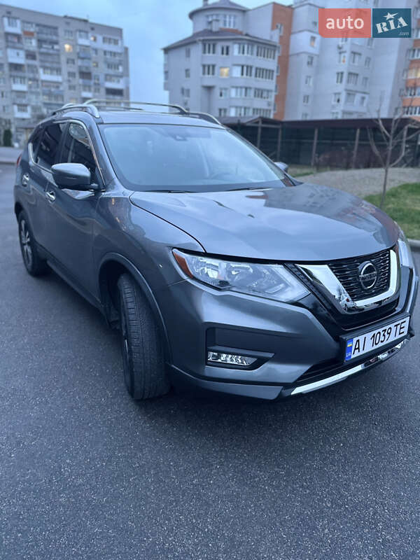 Позашляховик / Кросовер Nissan Rogue 2019 в Білій Церкві