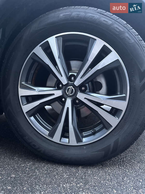 Позашляховик / Кросовер Nissan Rogue 2019 в Білій Церкві