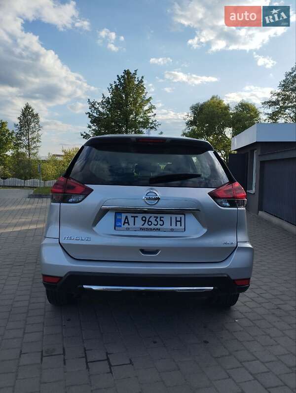 Внедорожник / Кроссовер Nissan Rogue 2020 в Ивано-Франковске