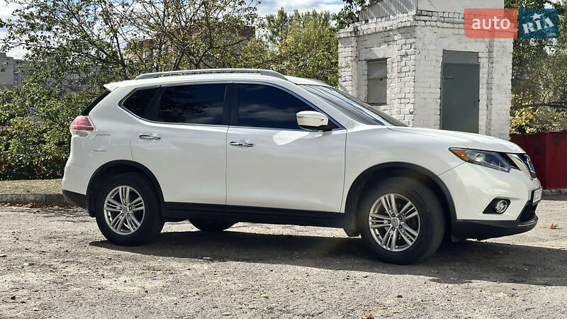 Внедорожник / Кроссовер Nissan Rogue 2013 в Харькове