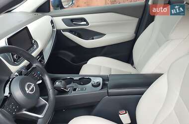 Внедорожник / Кроссовер Nissan Rogue 2022 в Полтаве