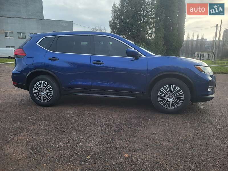 Внедорожник / Кроссовер Nissan Rogue 2017 в Ровно фото 6 Внедорожник / Кроссовер Nissan Rogue 2017 в Ровно