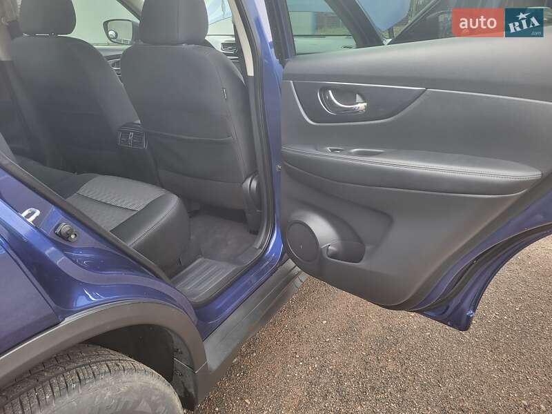 Внедорожник / Кроссовер Nissan Rogue 2017 в Ровно фото 13 Внедорожник / Кроссовер Nissan Rogue 2017 в Ровно