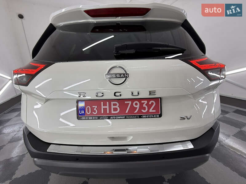 Позашляховик / Кросовер Nissan Rogue 2023 в Трускавці