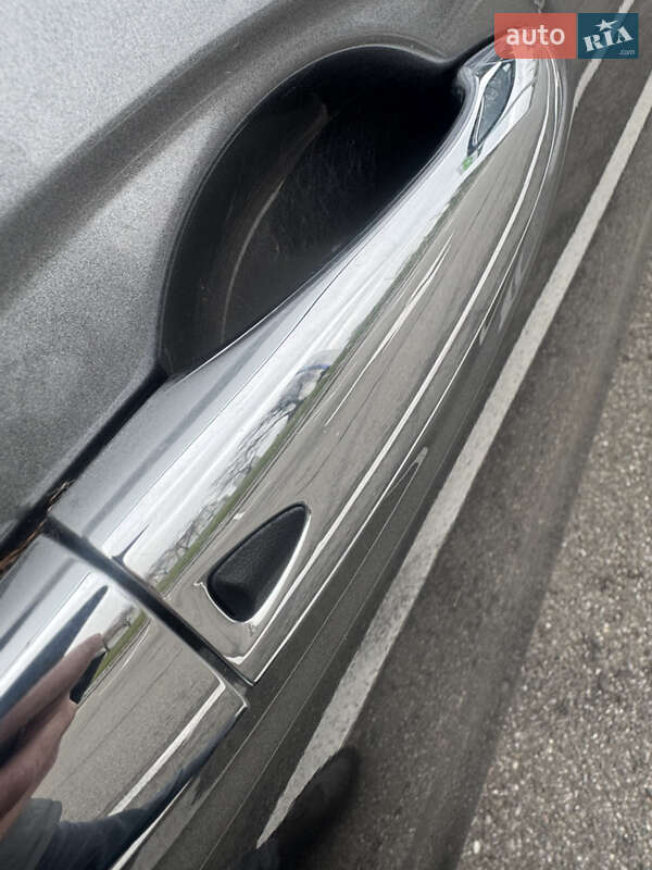 Внедорожник / Кроссовер Nissan Rogue 2017 в Киеве