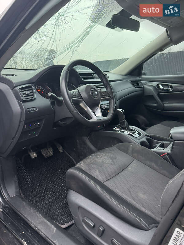 Позашляховик / Кросовер Nissan Rogue 2018 в Хмельницькому