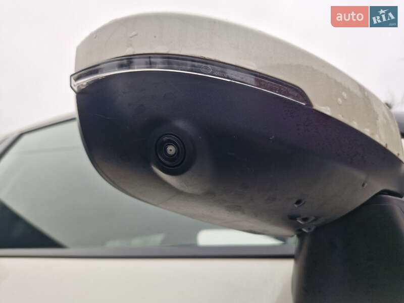 Позашляховик / Кросовер Nissan Rogue 2021 в Умані