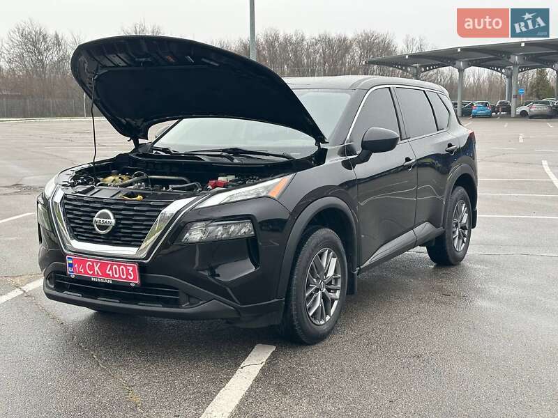 Внедорожник / Кроссовер Nissan Rogue 2021 в Запорожье