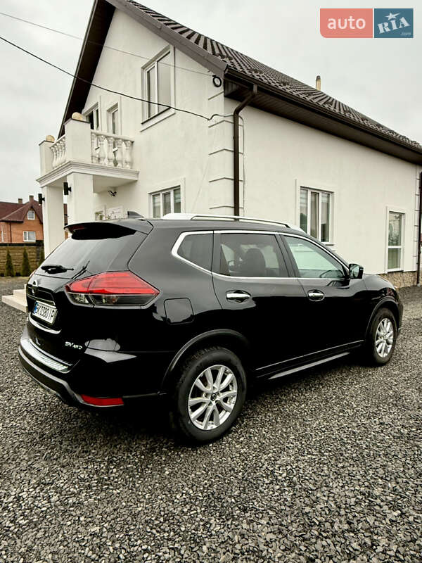 Внедорожник / Кроссовер Nissan Rogue 2017 в Ровно фото 4 Внедорожник / Кроссовер Nissan Rogue 2017 в Ровно