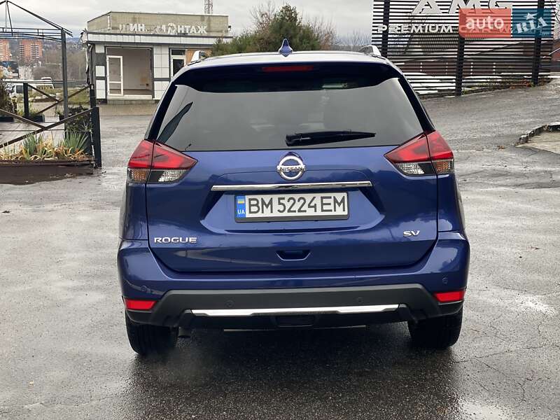 Внедорожник / Кроссовер Nissan Rogue 2020 в Сумах