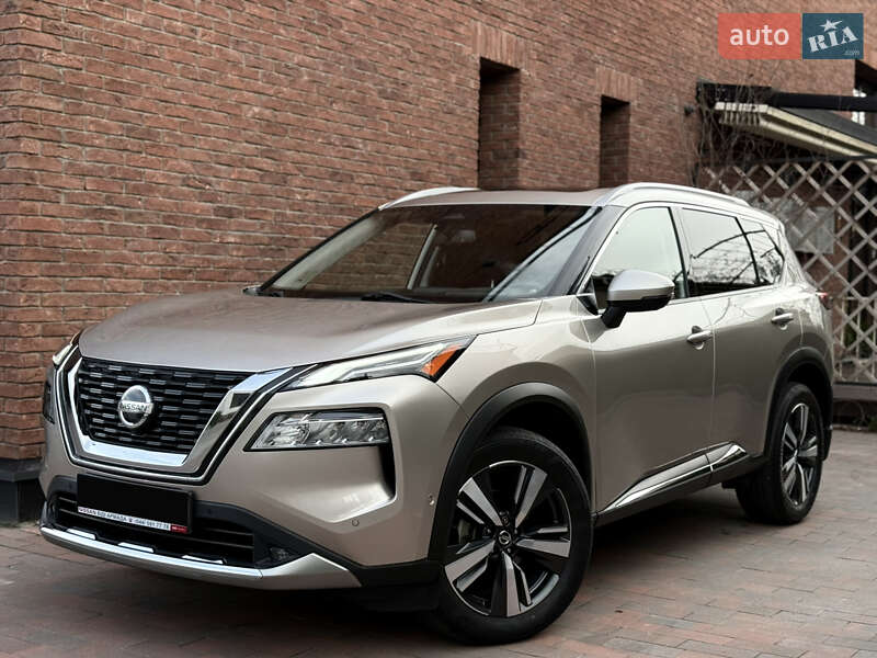 Позашляховик / Кросовер Nissan Rogue 2021 в Києві