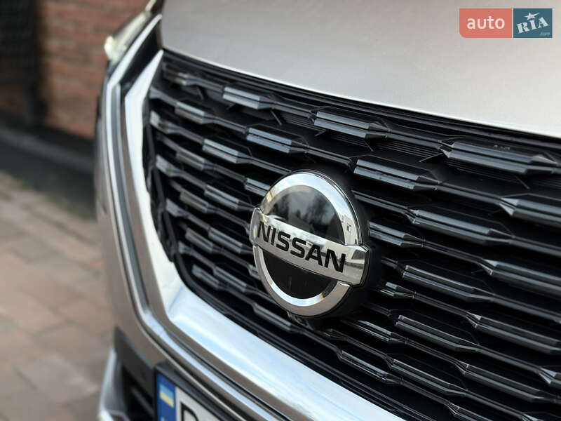 Позашляховик / Кросовер Nissan Rogue 2021 в Києві