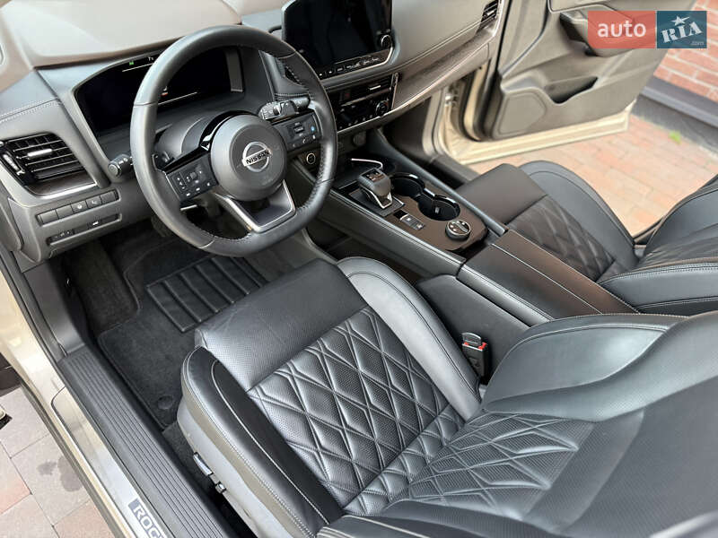 Позашляховик / Кросовер Nissan Rogue 2021 в Києві