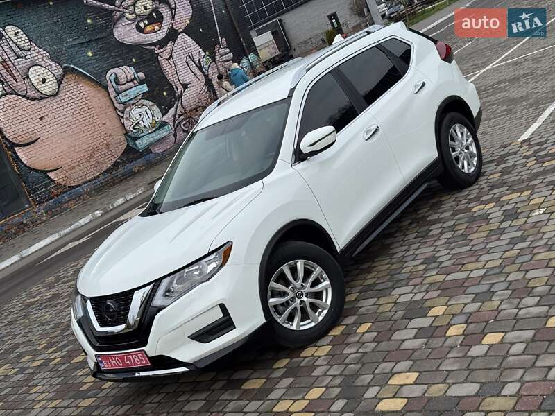 Nissan Rogue 2018