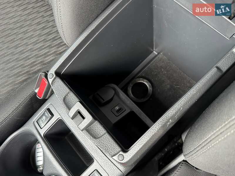 Позашляховик / Кросовер Nissan Rogue 2018 в Луцьку