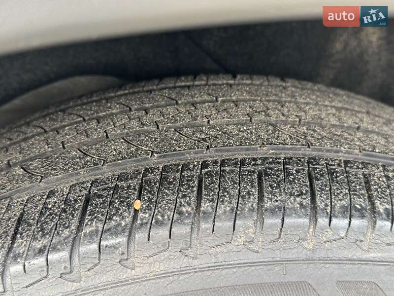 Позашляховик / Кросовер Nissan Rogue 2018 в Луцьку