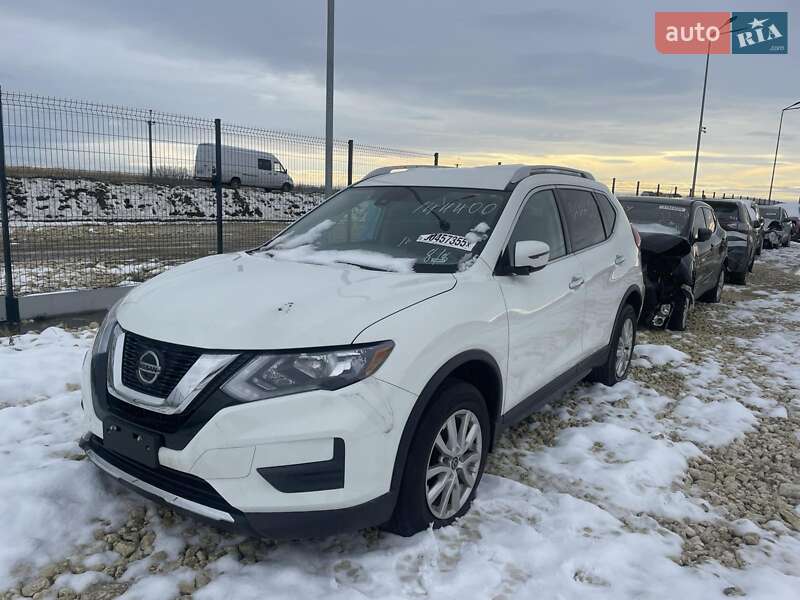 Nissan Rogue 2020
