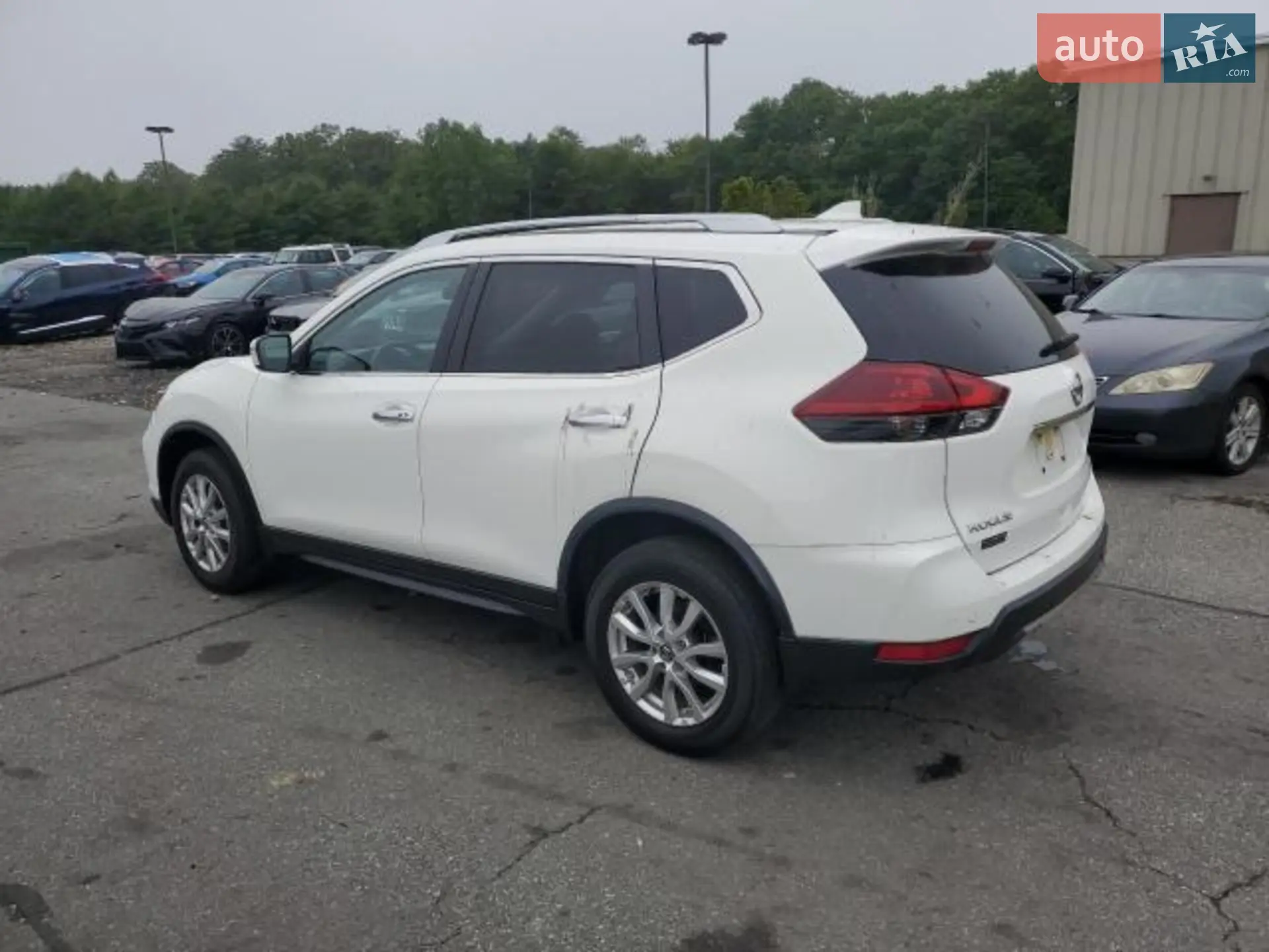 2020 Nissan Rogue - мініатюра 9