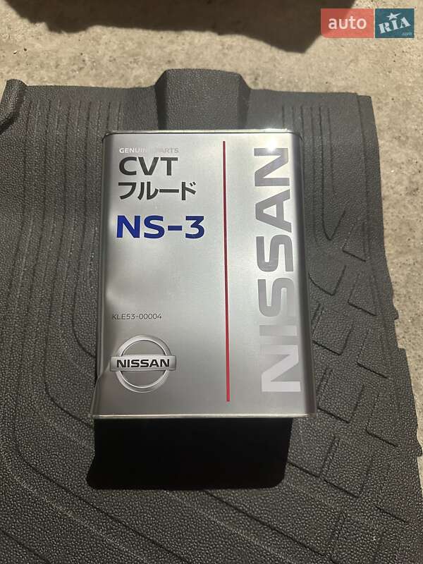 Позашляховик / Кросовер Nissan Rogue 2016 в Києві