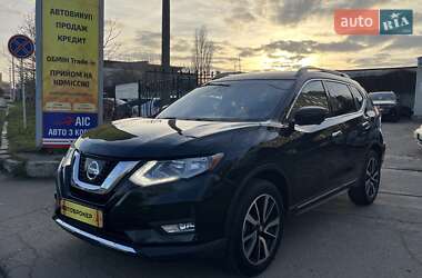 Позашляховик / Кросовер Nissan Rogue 2019 в Миколаєві