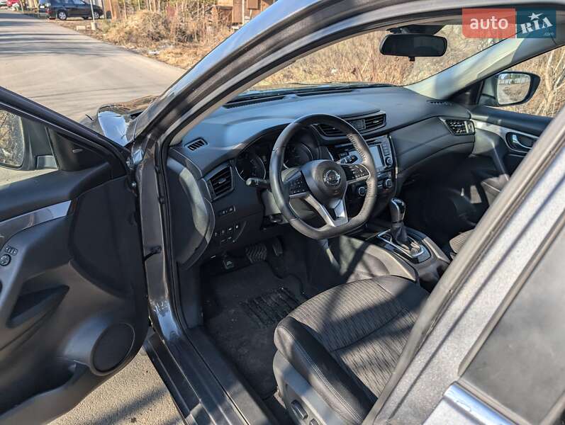 Позашляховик / Кросовер Nissan Rogue 2018 в Києві
