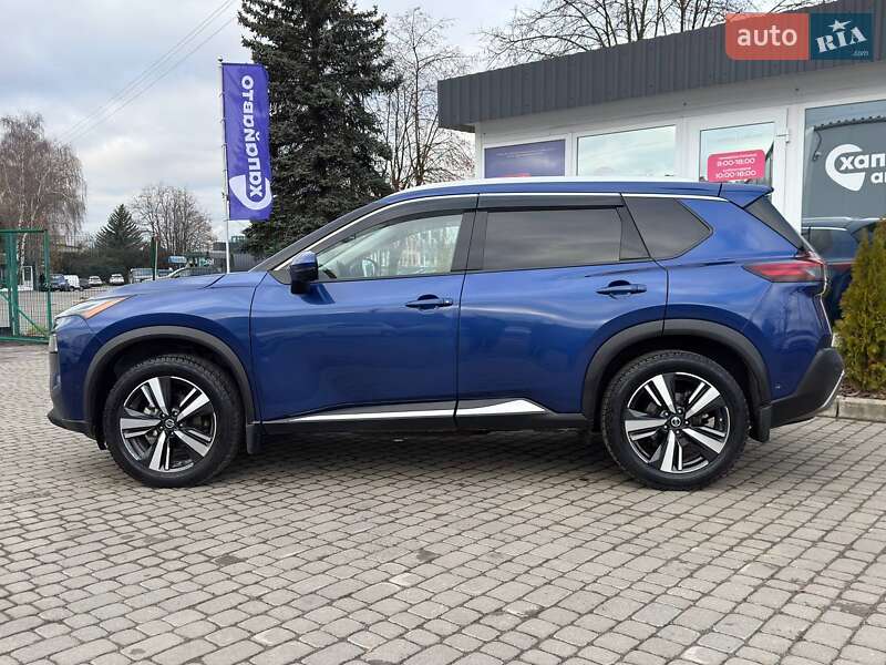 Позашляховик / Кросовер Nissan Rogue 2020 в Львові