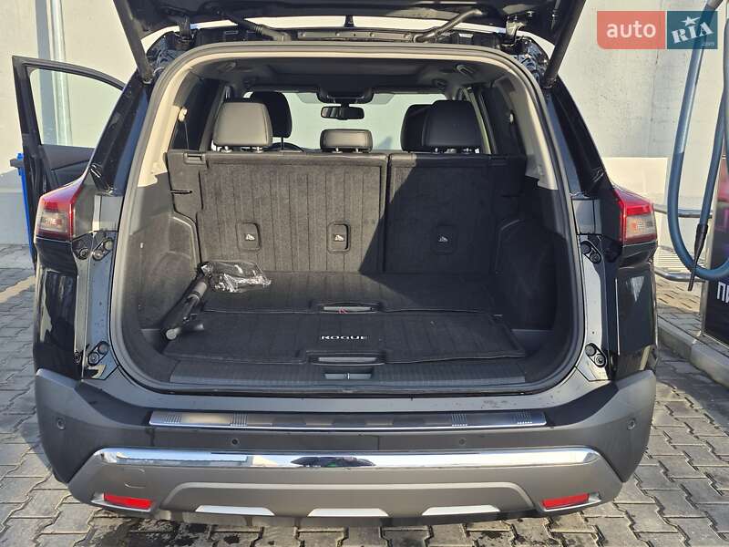 Внедорожник / Кроссовер Nissan Rogue 2020 в Николаеве