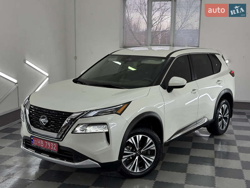 Внедорожник / Кроссовер Nissan Rogue 2023 в Трускавце