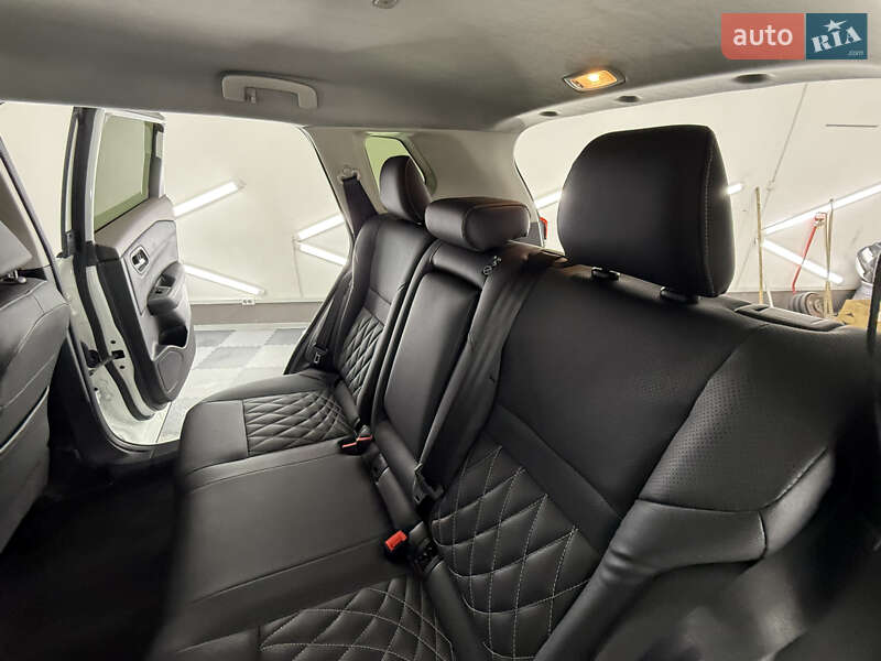 Внедорожник / Кроссовер Nissan Rogue 2023 в Трускавце