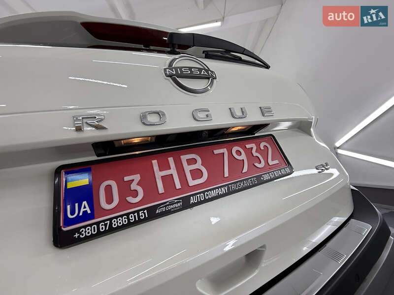 Внедорожник / Кроссовер Nissan Rogue 2023 в Трускавце