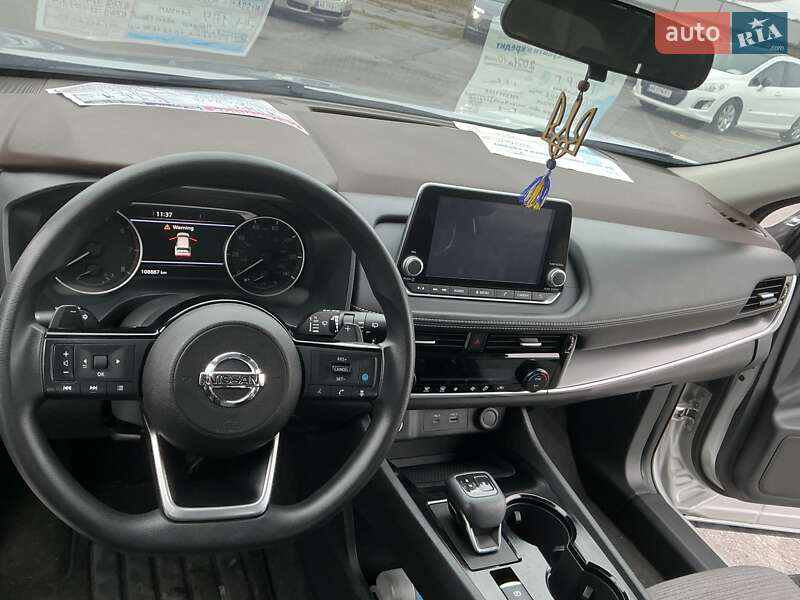 Позашляховик / Кросовер Nissan Rogue 2021 в Вінниці