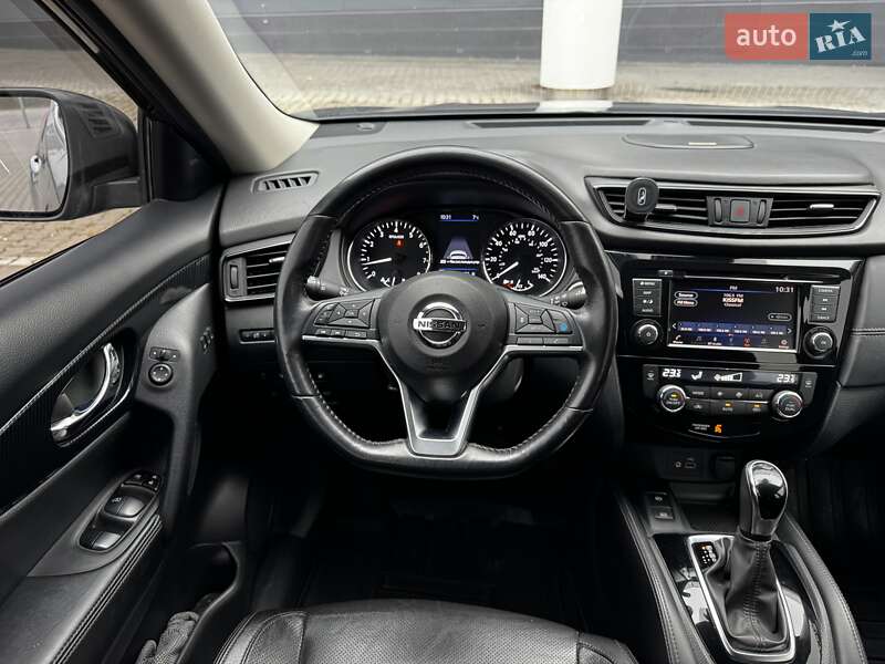 Внедорожник / Кроссовер Nissan Rogue 2018 в Киеве