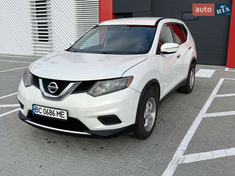 Внедорожник / Кроссовер Nissan Rogue 2014 в Городке