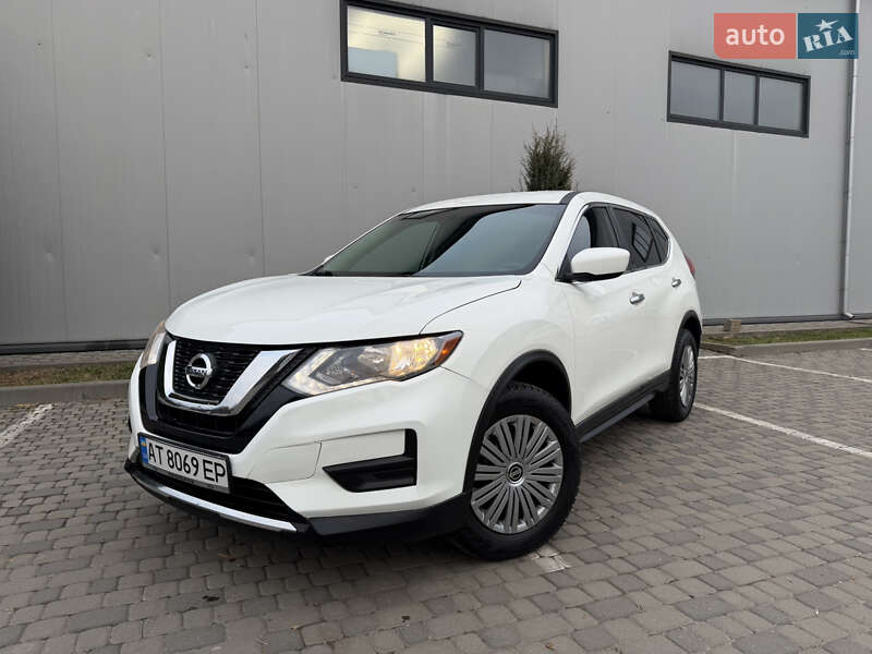 Внедорожник / Кроссовер Nissan Rogue 2018 в Ивано-Франковске